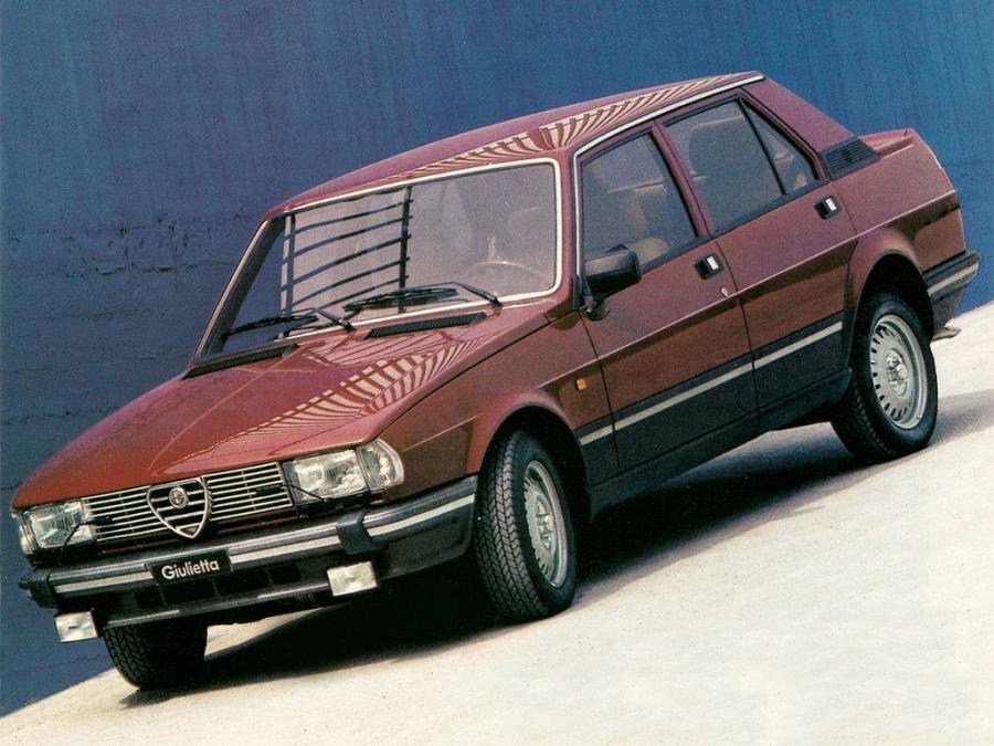  Alfa Romeo Giulietta 1.8 (116) 1981 года  (фото 7 из 9)